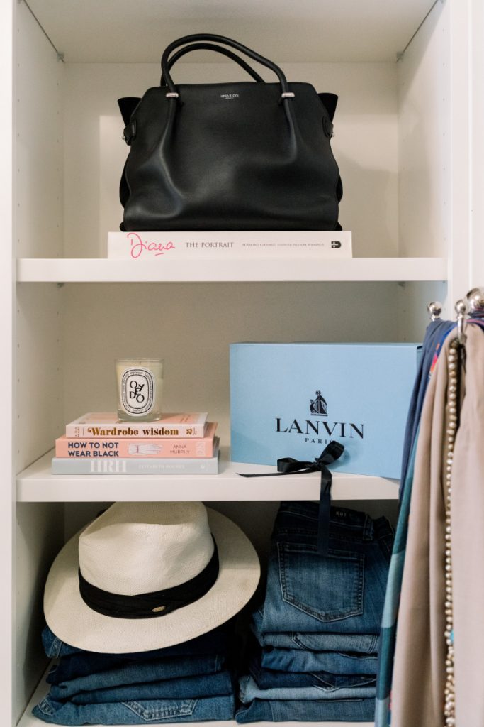 Closet Shelf, Bag, Books, Hat