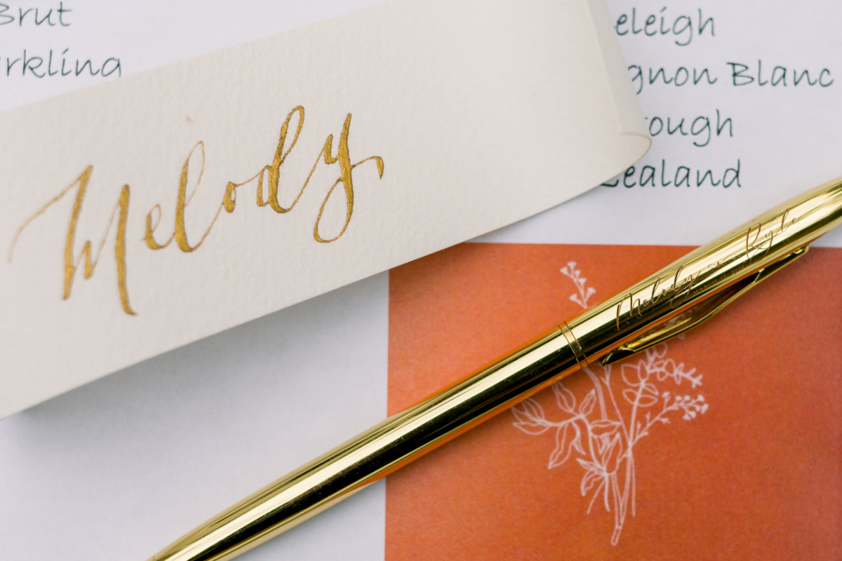 Place card and engraved pen