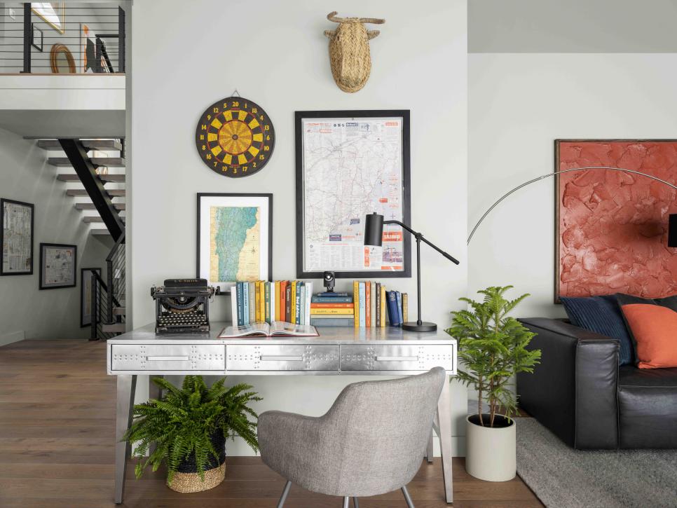 Dream Home Living Room Desk