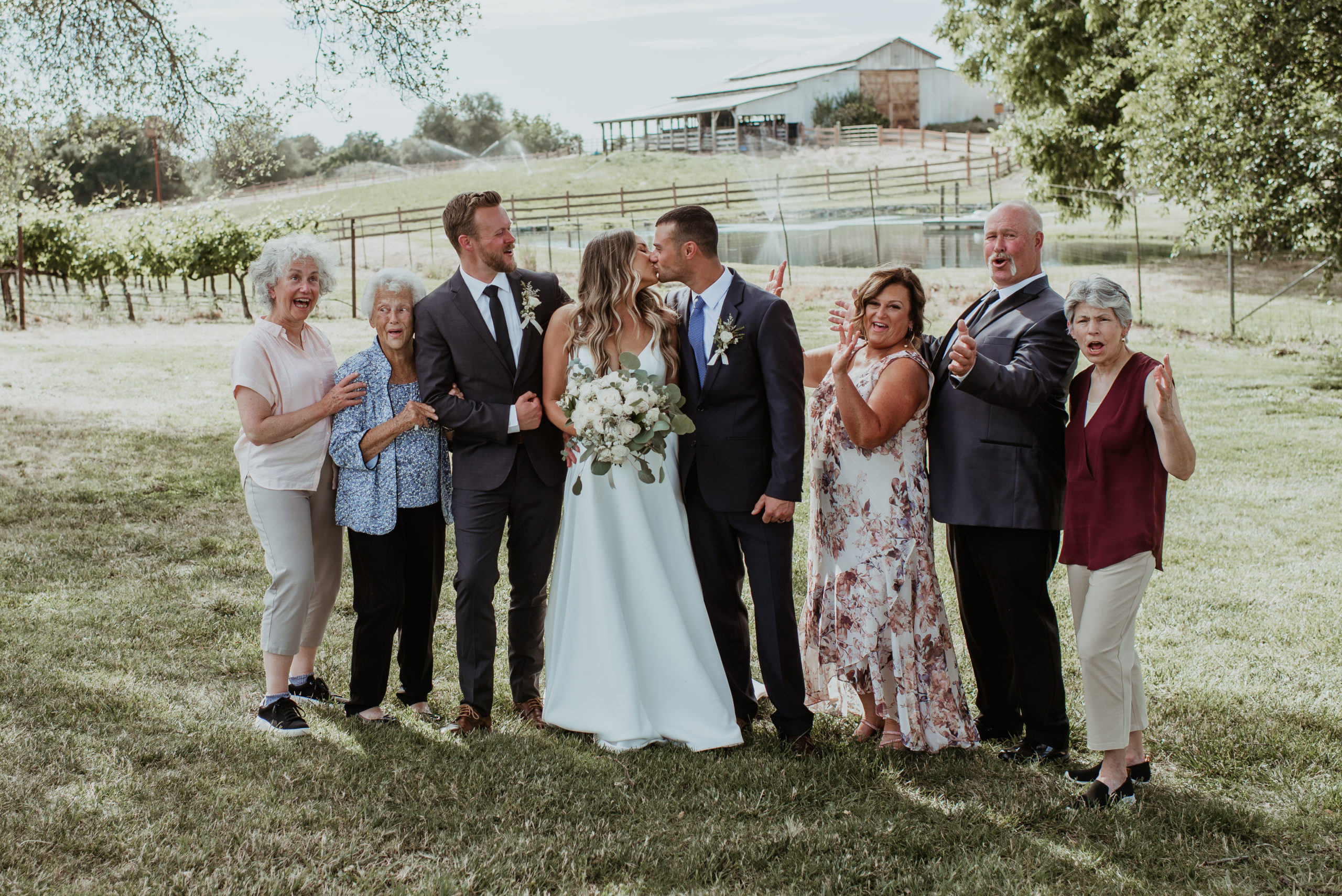 Family wedding photo