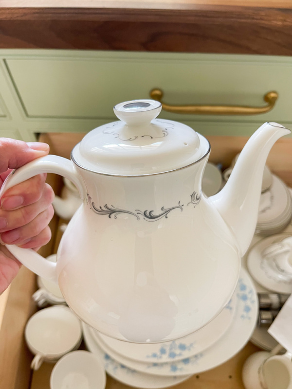 Royal Doulton Coronet Teapot.