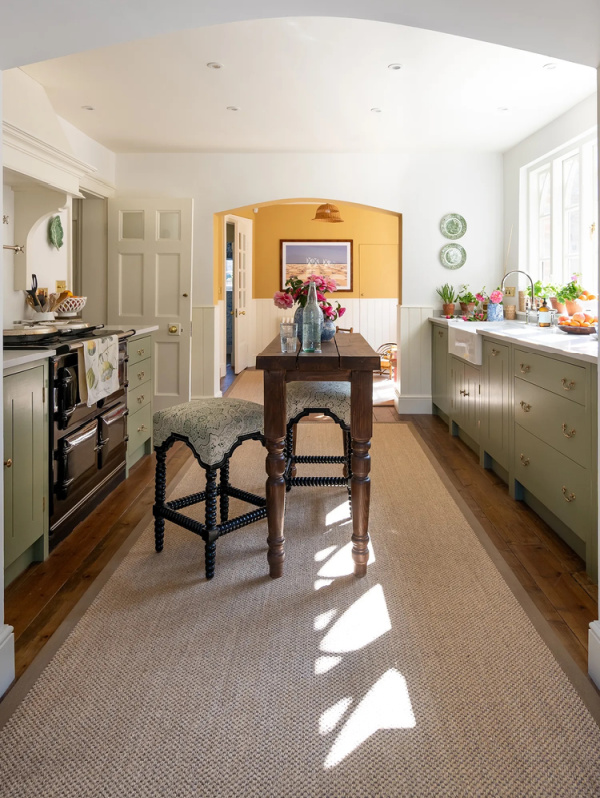 Louise Roe's Green Kitchen, Sage Green